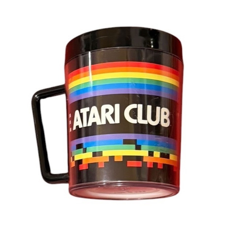 Vtg Rare Atari Club Rainbow Pixel Logo Plastic Thermal Mug Eagle USA Made 1983